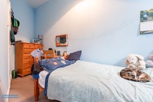 Bedroom- click for photo gallery